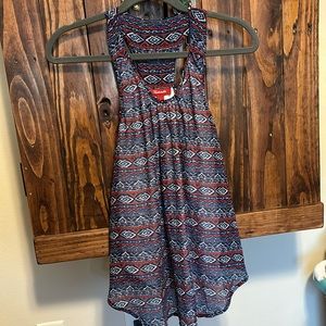 Lightweight summer tank top